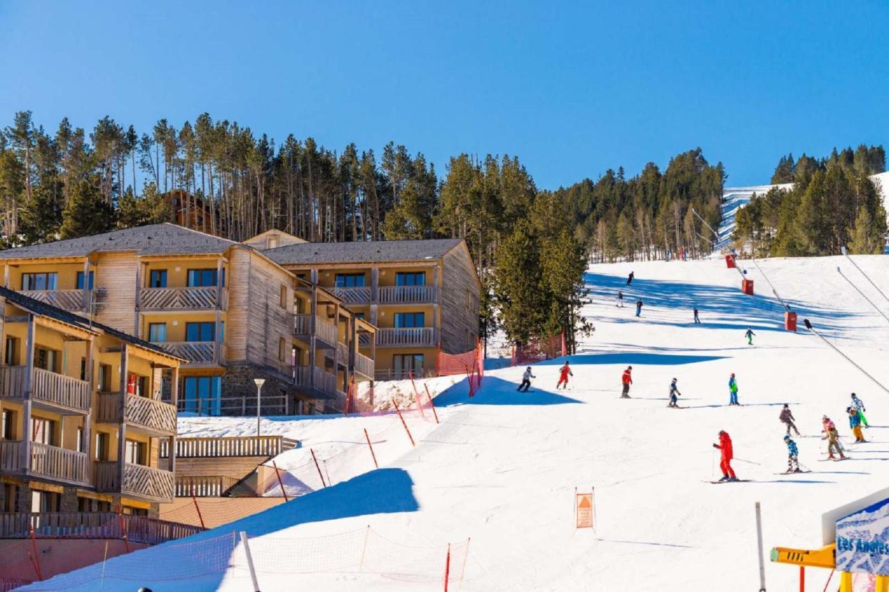 "Les Lupins 10" Residence "Les Lupins" Studio Cabine Pkg-100M Telecabine-Vue Lac, Montagne, Village Les Angles  Exterior photo